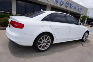 Audi A4 2015 2.0T Premium Plus 4dr Sedan
