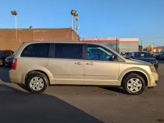 2010 Dodge Grand Caravan SE