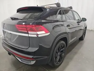 Volkswagen Atlas Cross Sport 2023 V6 SE 4dr SUV w/Technology