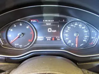 Audi A4 2019 Titanium 40 TFSI Sedán de 4 puertas