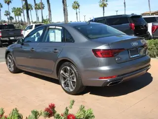 Audi A4 2019 Titanium 40 TFSI Sedán de 4 puertas