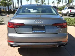 Audi A4 2019 Titanium 40 TFSI Sedán de 4 puertas