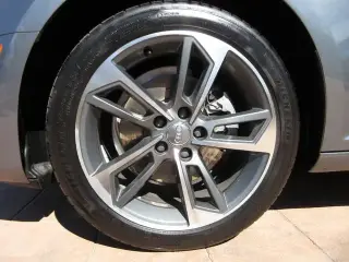 Audi A4 2019 Titanium 40 TFSI Sedán de 4 puertas