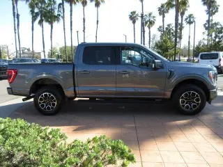Ford F-150 2023 4x4 XLT 4dr SuperCrew 5.5 ft. SB