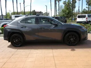 Lexus UX 200 2022 4dr Crossover