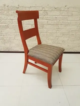 Silla Modelo Burdeos