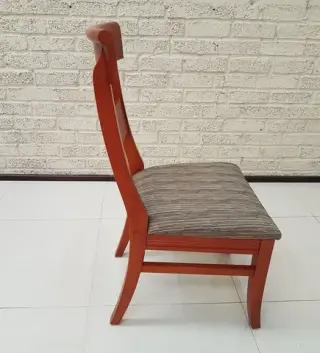 Silla Modelo Burdeos