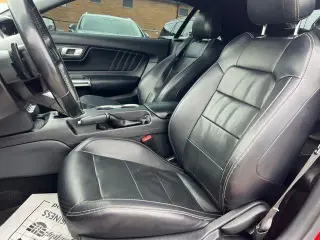 Ford Mustang 2021 EcoBoost 2dr Convertible