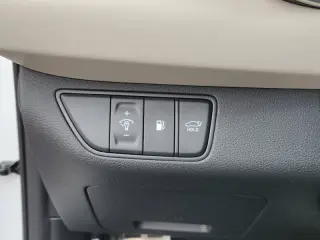 2023 Genesis G70 3.3T Standard