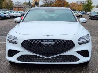 2023 Genesis G70 3.3T Standard