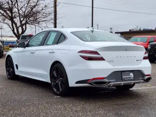 2023 Genesis G70 3.3T Standard