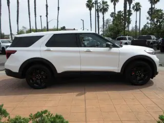 Ford Explorer 2021 AWD ST 4dr SUV