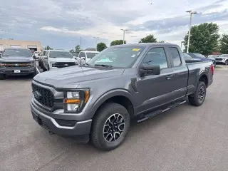 Ford F-150 2023 4x4 XLT 4dr SuperCab 6.5 ft. SB