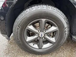 Ford Expedition 2018 4x4 XLT 4dr SUV