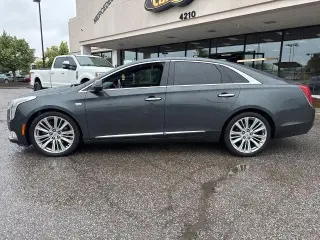 Cadillac XTS 2018 AWD Platinum 4dr Sedan