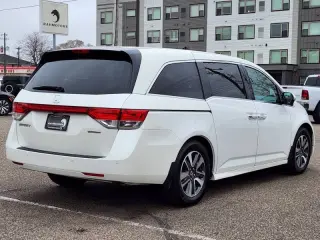2015 Honda Odyssey Touring Elite
