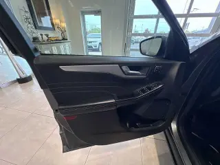 Ford Escape 2024 AWD Platinum 4dr SUV