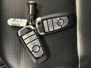 Ford Escape 2024 AWD Platinum 4dr SUV