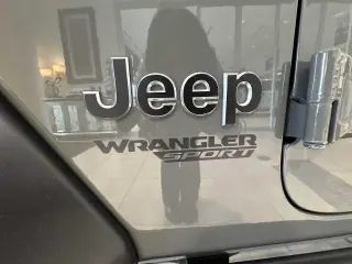 Jeep Wrangler 2020 4x4 Willys Sport 2dr SUV
