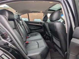 2015 Infiniti Q40