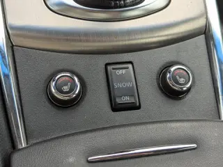 2015 Infiniti Q40