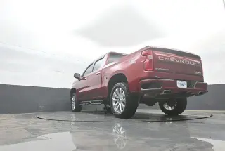 Chevrolet Silverado 1500 2019 4x4 High Country 4dr Crew Cab 5.8 ft. SB