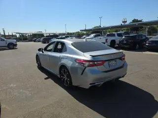 Toyota Camry 2018 SE 4dr Sedan