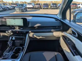 2024 Kia Carnival SX