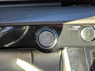 2024 Kia Carnival SX