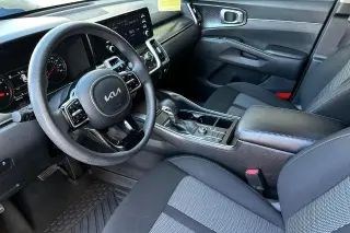 Kia Sorento 2022 LX 4dr SUV