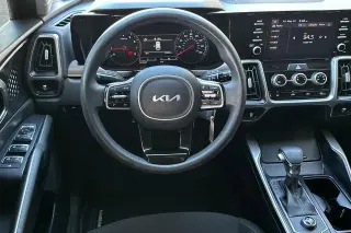 Kia Sorento 2022 LX 4dr SUV