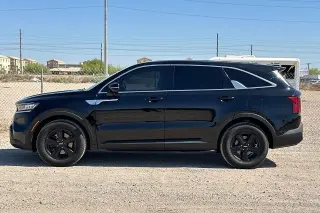 Kia Sorento 2022 LX 4dr SUV
