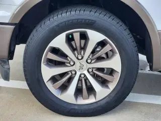 Ford F-150 2019 4x2 XL 4dr SuperCrew 5.5 ft. SB