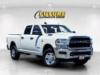 Ram 2500 2022 4x4 Tradesman 4dr Crew Cab 6.3 ft. SB Pickup