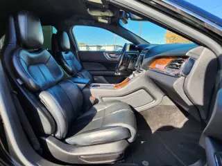2017 Lincoln Continental Reserve