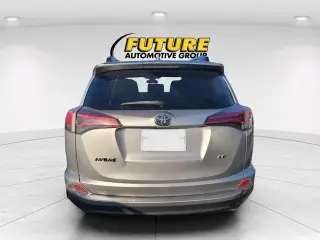 Toyota RAV4 2018 LE 4dr SUV