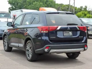 2016 Mitsubishi Outlander ES