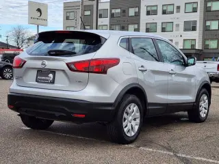 2018 Nissan Rogue Sport S