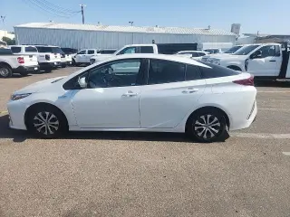 Toyota Prius Prime 2021 LE 4dr Hatchback