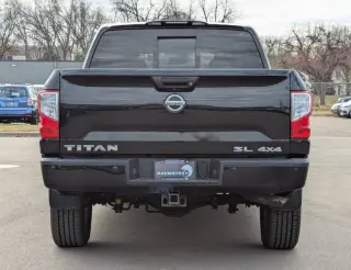 2019 Nissan Titan SL