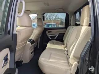 2019 Nissan Titan SL