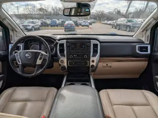 2019 Nissan Titan SL