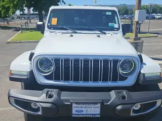 Jeep Wrangler 2025 4x4 Sahara 4dr SUV