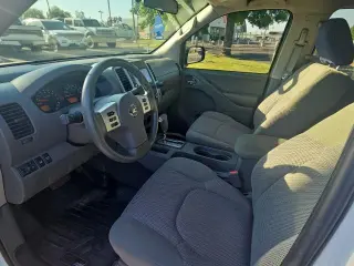 Nissan Frontier 2019 4x4 S 4dr Crew Cab 5 ft. SB 5A