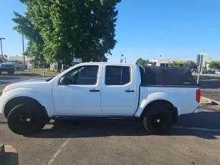 Nissan Frontier 2019 4x4 S 4dr Crew Cab 5 ft. SB 5A