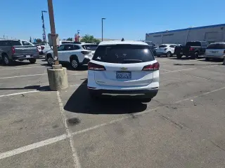 Chevrolet Equinox 2022 LT 4dr SUV w/1LT