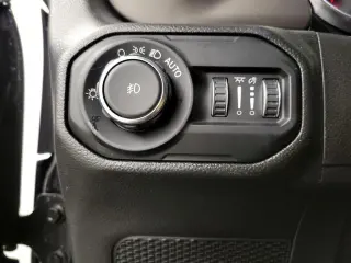 Jeep Wrangler Unlimited 2021 4x4 Willys SUV de 4 puertas