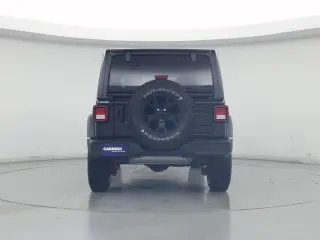 Jeep Wrangler Unlimited 2021 4x4 Willys SUV de 4 puertas
