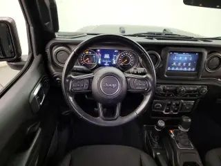 Jeep Wrangler Unlimited 2021 4x4 Willys SUV de 4 puertas