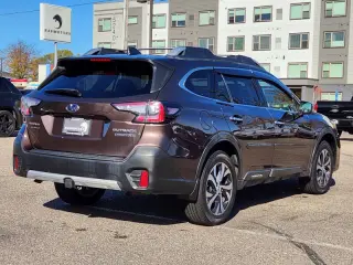 2021 Subaru Outback Touring XT